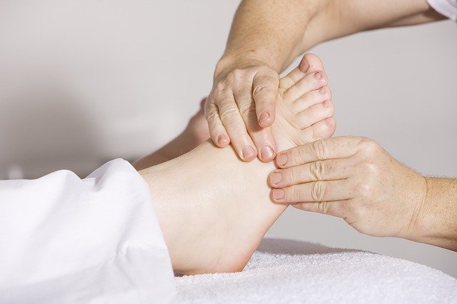 Maternity reflexology massage